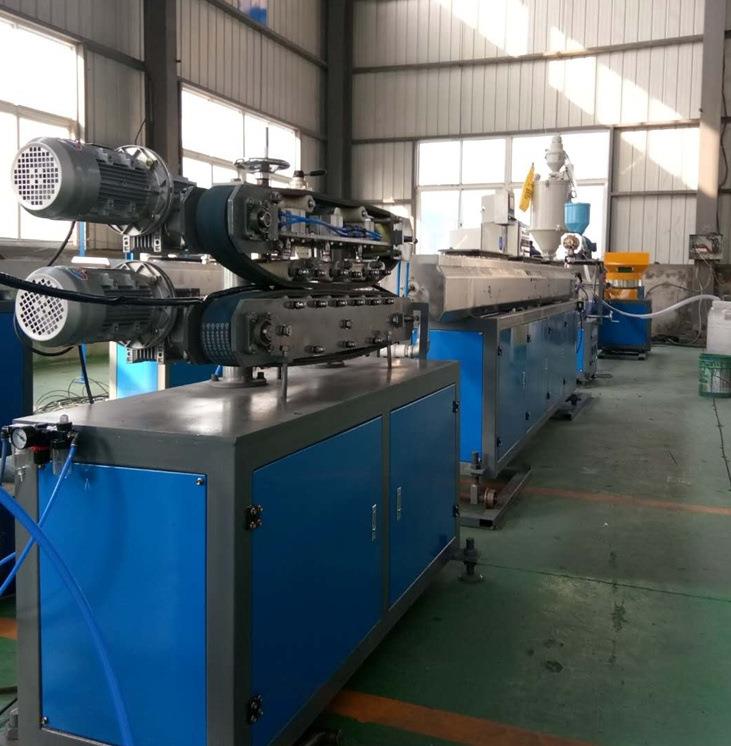 PE Drip Irrigation Pipe Making Machine China